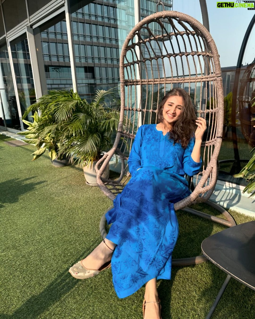 Dhvani Bhanushali Instagram - Birthday single ? Birthday month has begun 💗