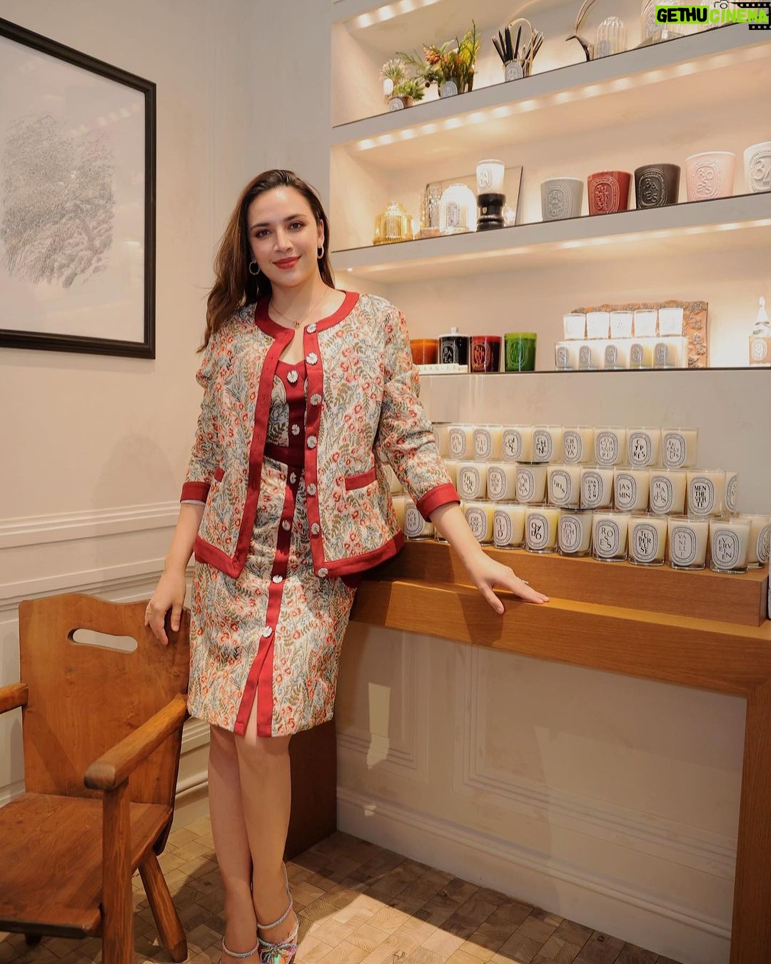 Diana Danielle Instagram - Celebrating @diptyque store opening at Pavilion Damansara, what a beautiful interior! Influenced by the traditional Malay culture with a blend of refined French elegance ✨ @kensapothecary Fun fact: I ran into a random store and bought this outfit 10 mins before the event 🤭 that’s what happens when you don’t plan your week mindfully! Do you like my last minute outfit though?