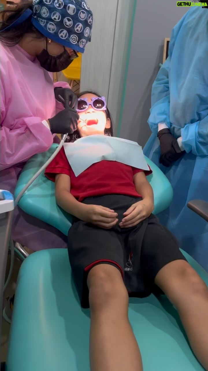 Diana Danielle Instagram - Last week we went for our dental check up at @isihatdental_kl, we all did the mandatory scaling and polishing. Overall, a very pleasant experience, kids felt especially comfortable and happy thanks to the friendly doctors here β€οΈ Aurora had one of her tooth plastered from her overindulgence of sugar π Muhammad enquired for Invisalign so he had consultation and X-Ray done, and Farid had one of his tooth replastered (after Aurora gave him a sticky gummy that caused the plaster to come off π
). Thank you Dr Ratna, Dr Lakshmi & Dr Sanchana for our bright smiles, see you again for our next visit! Looking for a professional & qualified dental clinic? Make your appt with @isihatdental_kl π€π¦·