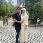 Diana Danielle Instagram - “Takyah la kat perut” 😅 @faridkamilz @naelofar 🤍