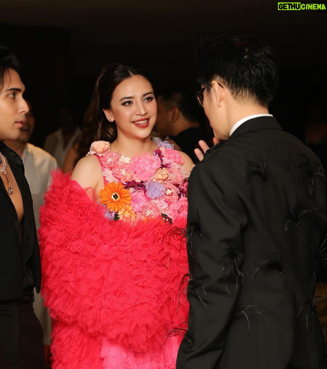 Diana Danielle Instagram - Kuala Lumpur Fashion Awards 2023 with one of KLFW’s most fun designers @ilovetangoo 💘