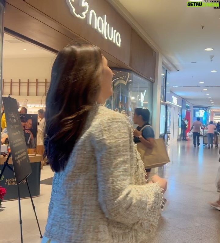 Diana Danielle Instagram - Felt such warmth and love from this event @naturamy.official. Fell in love with their vegan, renewable natural range of products, perfect for the holiday season. β€οΈβπ₯ Thank you @ferhatnazri for the invitation Outfit by @poppyland.co