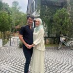 Diana Danielle Instagram - “Takyah la kat perut” 😅 @faridkamilz @naelofar 🤍
