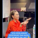 Diana Danielle Instagram - Kepada korang yang belum move on atau tengah bersedih, lagu Bersama dengan Rindu akan teman korang bergalau bersama 🥺😭 #Rakitamy #DianaDanielle #Bersamadenganrindu