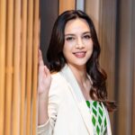 Diana Danielle Instagram - Press conference untuk lagu terbaru D, Bersama Dengan Rindu berjalan dgn sangat lancar. Thank you kepada semua yg dah dgr single terbaru D and please keep streaming and watch my MV on YouTube! Terima kasih kepada semua para media yang hadir, tenaga kerja dari UM & Loudspeaker & my own little team from DD Films. Love you always!! @universalmusic_my @loudspeakerktv