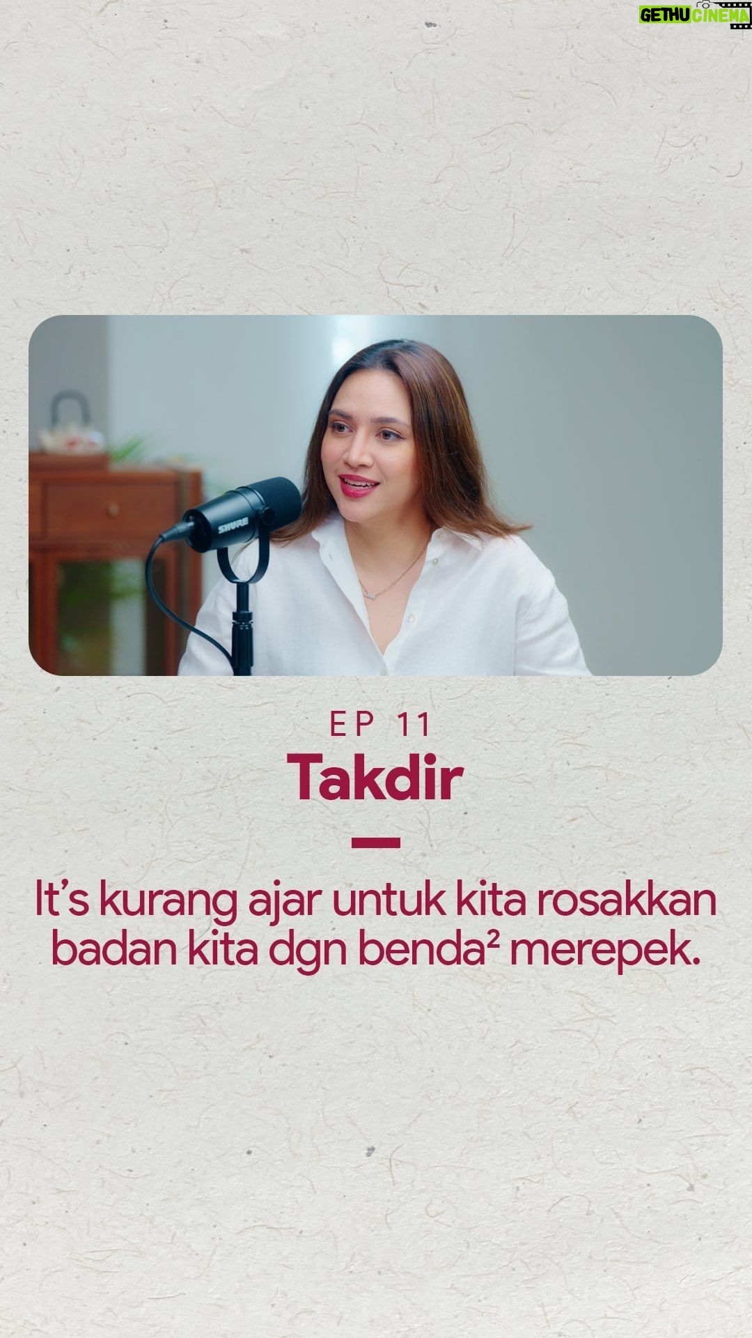 Diana Danielle Instagram - “It’s kurang ajar untuk kita merosakkan badan kita dengan benda² merepek.” Now Streaming: EP 11 - Takdir Deep dive into this topic with @mimiflyyy & @dianadanielleb. Full episode on YouTube. Link di bio. This episode is brought to you by @becalm.my 🌿 Special thanks to @alilabangsar Kuala Lumpur for a wonderful reception throughout our filming here. Thank you for providing us this beautiful space 🤍 #tenangisghood #detachrestrelease #malaysianpodcast #mentalhealth #personalgrowth #takdir #mimifly #dianadanielle #alilabangsar Alila Bangsar
