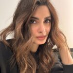Diana Penty Instagram - Wrapping up the day with some 🤳🏻