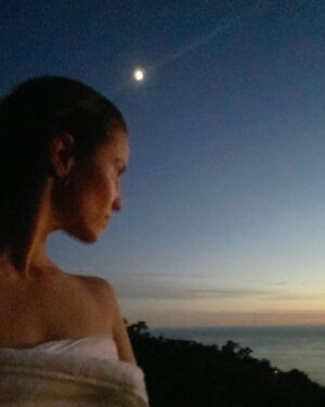 Dianna Agron Instagram - Moondance