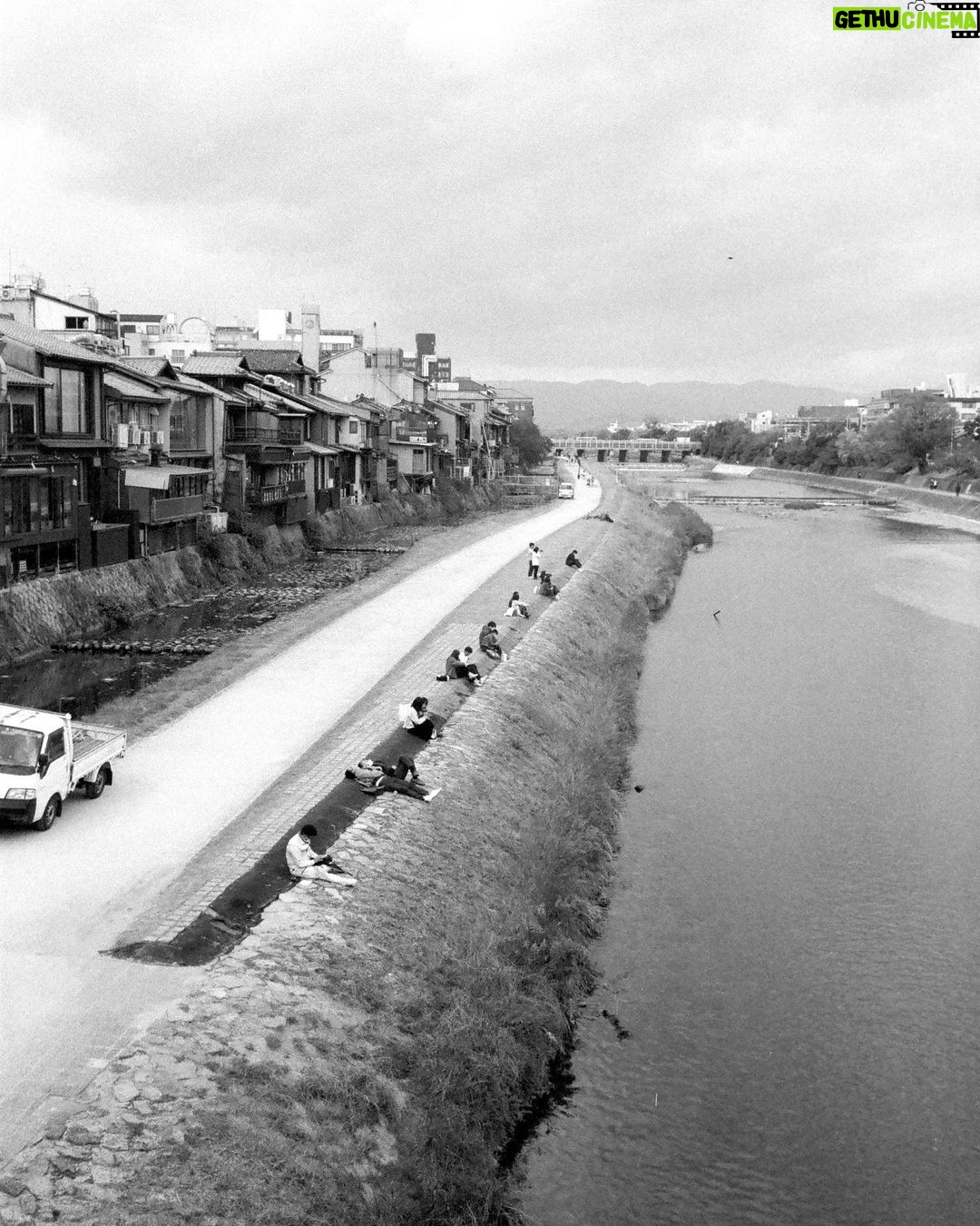 Dianna Agron Instagram - Late afternoon rest, riverside. Kamo River Kyoto