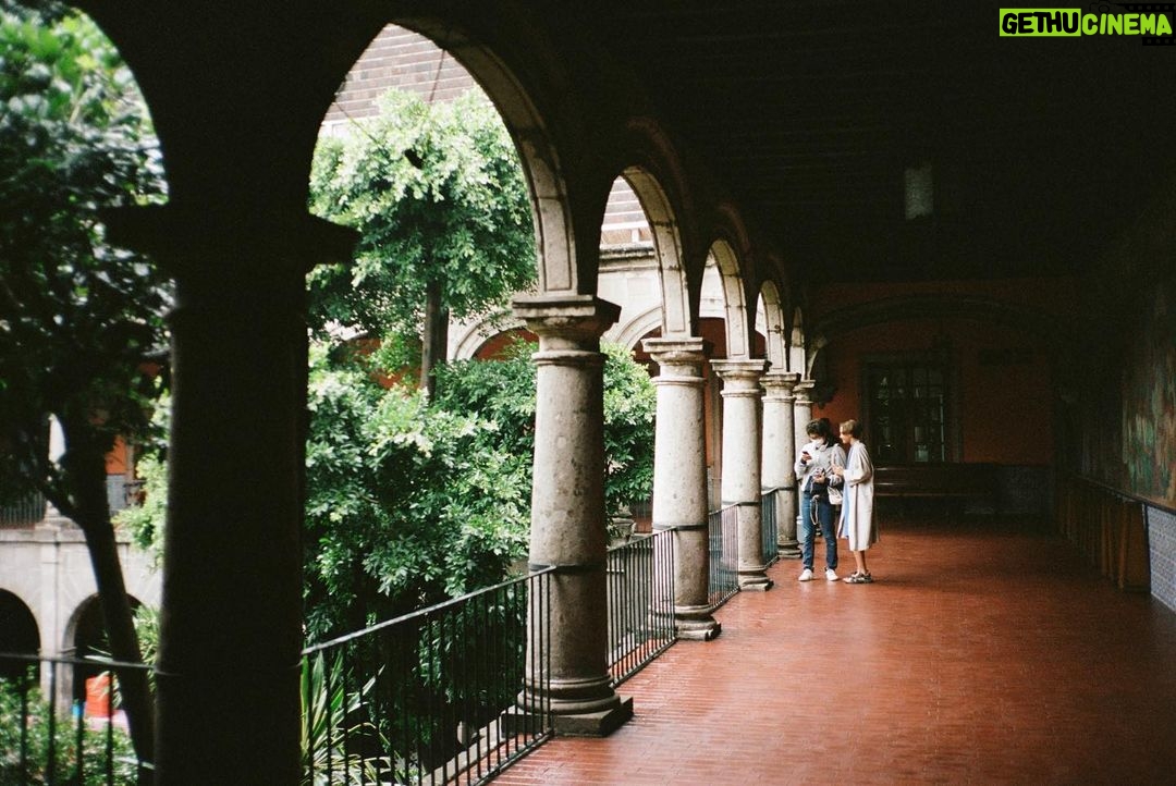 Dianna Agron Instagram - Rehearsal down the hall. Mexico City, Mexico