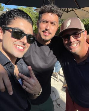 Diego Tinoco Instagram - Labor Day reunion con la familia! 👊🏽 Y’all think the last slide looks like me? 😂