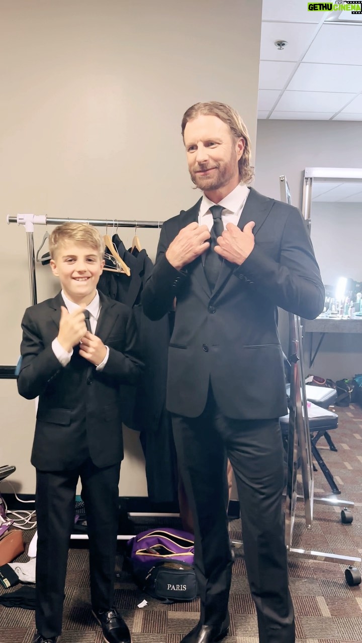 Dierks Bentley - 21.6K Likes - Knox’s first time hosting an awards show ✅ #NHLAwards