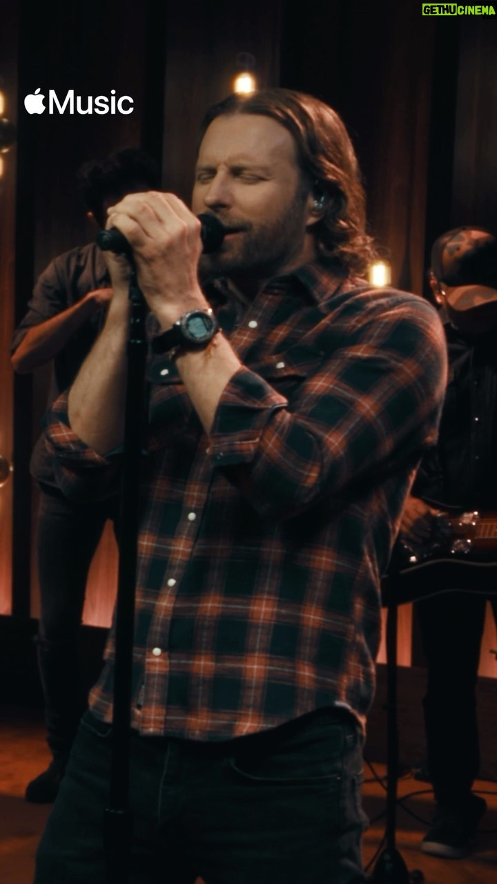 Dierks Bentley Instagram - Had a great time recording my #AppleMusicSessions Live EP, got to bring my bud @jordandavisofficial in on #WhatWasIThinkin. Hope y’all like it, listen at the link in my story
