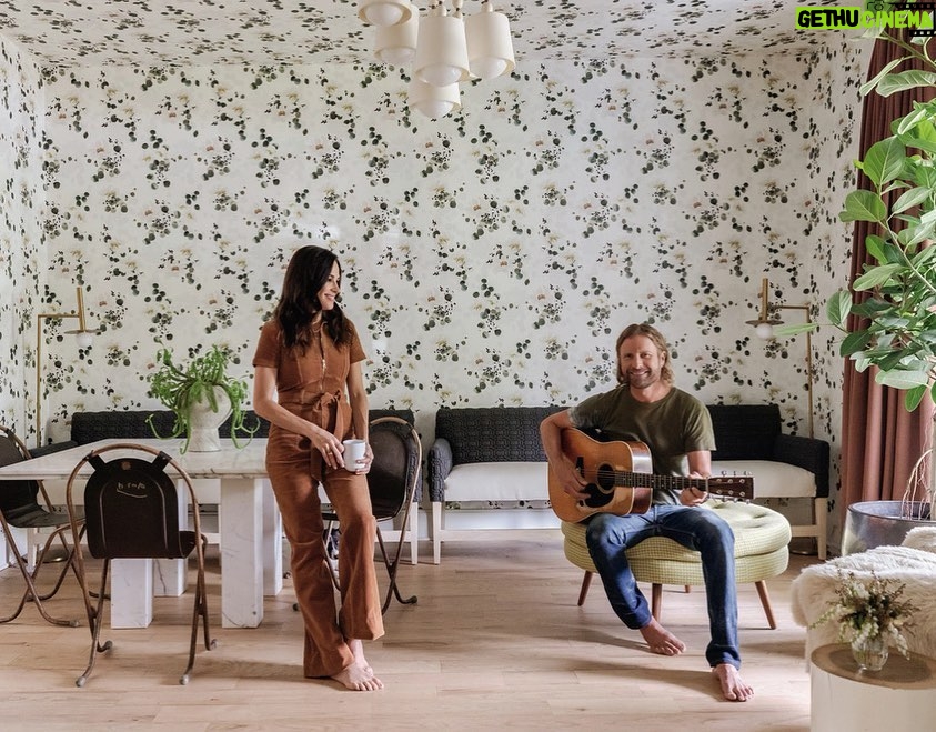 Dierks Bentley Instagram - During the pandemic, country superstar @DierksBentley and his family realized that downsizing their living space brought them closer than ever. “This house is smaller than the last house we lived in, and that’s one of the things we love about it,” Bentley says. “We like being close to our kids—and apparently, close to our neighbors.” With help from designer and friend @LindsayRhodesInteriors, they transformed a bright Nashville bungalow into a place to put down roots. Get a peek inside the stunning home at the link in our profile. ⠀⠀⠀⠀⠀⠀⠀⠀⠀ PHOTO: @MARYCRAVENPHOTOGRAPHY ⠀⠀⠀⠀⠀⠀⠀⠀⠀