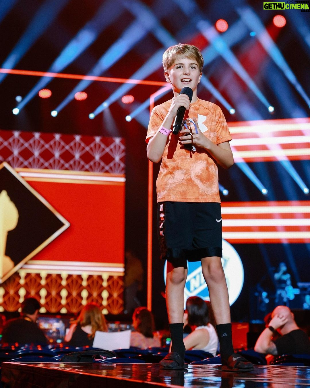 Dierks Bentley - 13.4K Likes - That’s a wrap for the #NHLAwards rehearsals. And I’m going to have the best cohost…Knox! Make sure to tune in to @nhlontnt, @sportsnet, and @tvasports at 8pm ET.