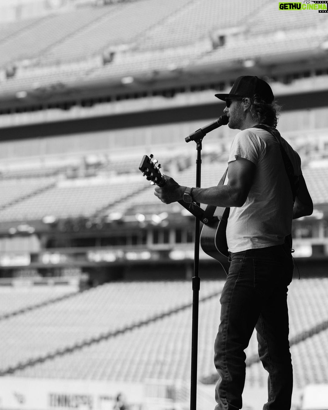 Dierks Bentley Instagram - The kind of moments that make my whole wide world stand still… last night of #CMAfest. Let’s do this Nashville! #SomethingReal Nissan Stadium