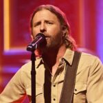Dierks Bentley Instagram - @dierksbentley performs “Sun Sets In Colorado” 🎶 #FallonTonight