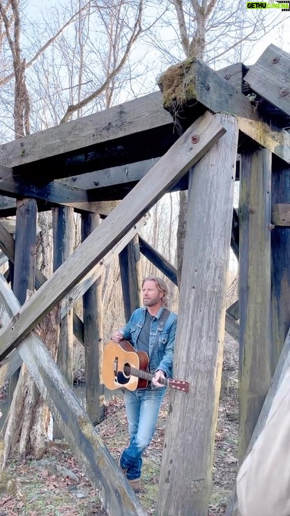 Dierks Bentley Instagram - Takes a village… #GravelAndGold out in two weeks!