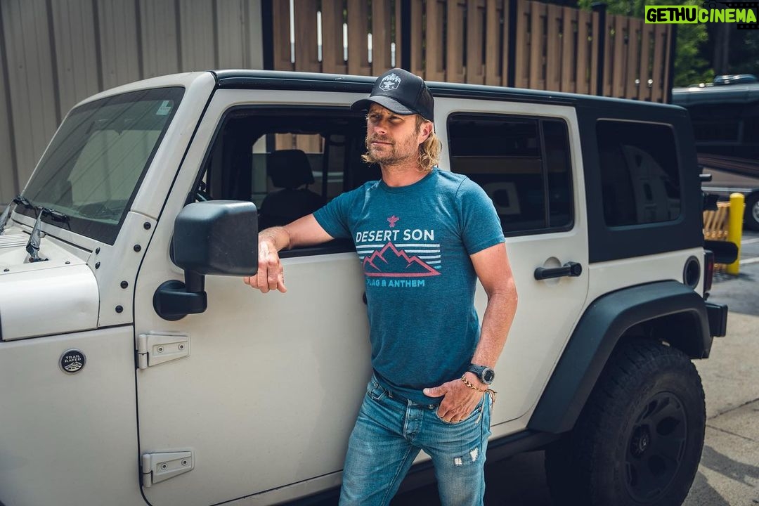 Dierks Bentley Instagram - Who else is ready for T-shirt weather?! 🥶 @flagandanthemco