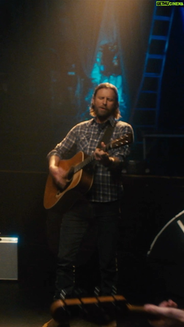 Dierks Bentley Instagram - Whatcha get is gonna be whatcha see cause baby I’m the same ol’ me… #SameOlMe music video is out now! Nashville, Tennessee