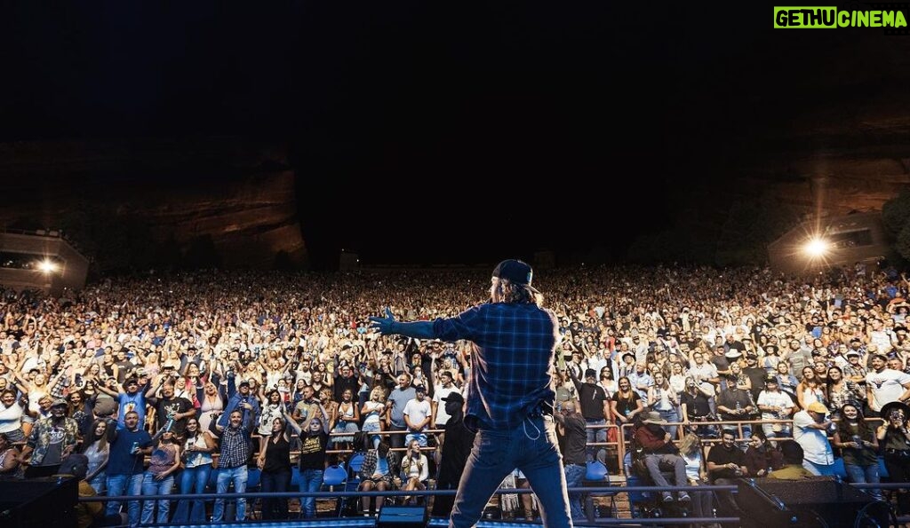 Dierks Bentley Instagram - It’s hard to put into words what wrapping the tour at @redrocksco meant to me. Such a special state, such a special venue, I can’t imagine our last few shows of the year to be anywhere else. Thank you for an incredible summer, y’all sure made gravel feel like gold. #GravelAndGoldTour Red Rocks Amphitheater
