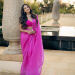 Diipa Khosla Instagram - Pink for Valentines Day? Groundbreaking Rani Pink for our Chennai @indewild community event? Homely 🫶🏽🥹 Did you wear pink for vday? Leela Palace Hotel Chennai