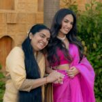 Diipa Khosla Instagram - What an evening, Chennai!! Thank you so much much for the warm welcome. This city already held so many dear memories and now one more. Chennai is not only champi’s birthplace but also the place where my mum grew up 🥹 @indewild My amazing team: Hair & make-up: @salomirdiamond @teamdiamondartistry Photography: @parvathamsuhasphotography Sari by @sacredweaves Necklace by @matarastudiojewellery Earrings by @anayah_jewellery @spiffypublicrelations Styled by @styled_by_meera Chennai, India