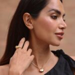 Diipa Khosla Instagram - Embrace sophistication this Mother’s Day with @bulgari Cabochon, a symbol of luxury and love. 💎✨ #Bulgari #BulgariCabochon #BulgariJewelry 📸: @jcorsophoto