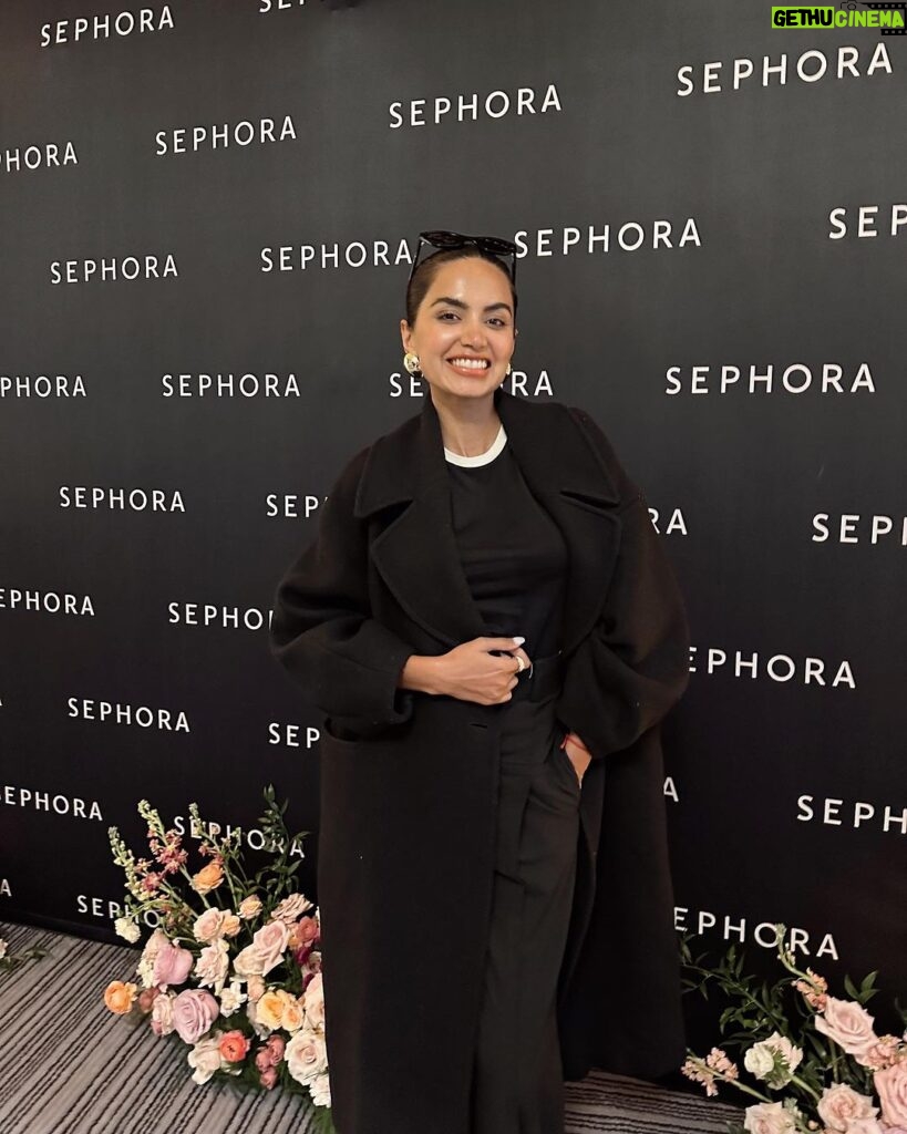 Diipa Khosla Instagram - 48 hours in San Francisco with Sephora Stay tuned gang, @indewild is coming to @sephora USA!!! 🇺🇸🤯 Can’t believe I just wrote that. Letting it all still sink it. 🙏🏽🥹🥹🥹 San Francisco, California