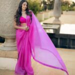 Diipa Khosla Instagram - What an evening, Chennai!! Thank you so much much for the warm welcome. This city already held so many dear memories and now one more. Chennai is not only champi’s birthplace but also the place where my mum grew up 🥹 @indewild My amazing team: Hair & make-up: @salomirdiamond @teamdiamondartistry Photography: @parvathamsuhasphotography Sari by @sacredweaves Necklace by @matarastudiojewellery Earrings by @anayah_jewellery @spiffypublicrelations Styled by @styled_by_meera Chennai, India