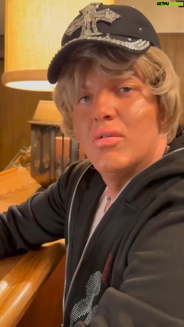 Dillon Francis Instagram - I think i look pretty