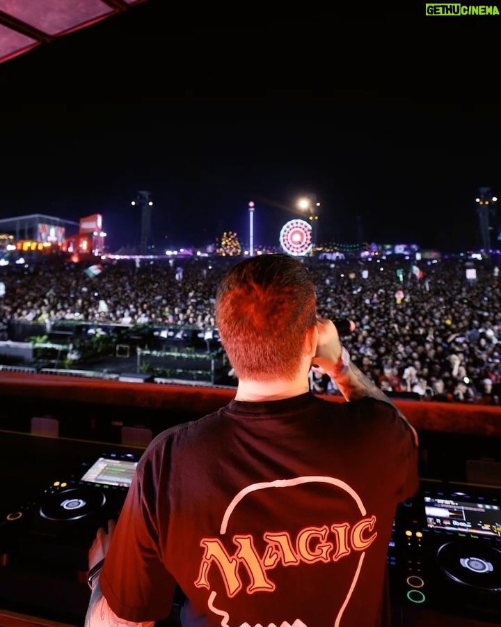 Dillon Francis Instagram - Jose Jose, IDs, & Magic the Gathering forever @edc_mexico