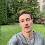 Dima Bilan Instagram - Ввиду последних новостей. Листайте карусель. Это небольшой список - срез моей деятельности за последние 2 года, которую не афиширую и громко об этом не кричу! «судьи», а что сделали вы?! #билан #димабилан!