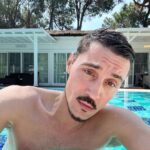 Dima Bilan Instagram - Рабочая неделя в Турции подходит к концу! Совмещаю приятное с полезным! Вечером сцена #билан #димабилан