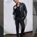 Dima Bilan Instagram - Когда ждешь выход на сцену 40-50 минут Друзья , я скоро ! #билан #димабилан