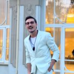 Dima Bilan Instagram - Работаем! Москва! Завтра в Сочи ✈️ #билан #димабилан !