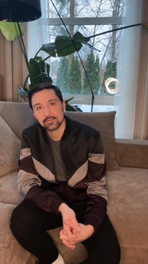 Dima Bilan Instagram - Все, что я хотел сказать - в видео. 
Прошедшее мероприятие - это не отражение меня.
Отражение меня - это мое воспитание и мои поступки, которые я делаю на протяжении всего своего пути. 
Это мое отношение и уважение к окружающим людям, и к их проблемам. 
Я никому не вредил, разве что только себе.
Я никогда не винил никого в своих проблемах и никогда не буду этого делать.
Я помогал и буду помогать, я был добрым человеком и останусь им.
Не смотря ни на что.

#билан #димабилан