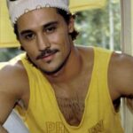 Dima Bilan Instagram - Билан и 90-е! Тот случай, когда искусственный интеллект - неплохая машина времени!😅 #билан #димабилан
