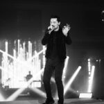Dima Bilan Instagram - Вчера, на #whiteparty @hello__ru ! Главное мероприятие этого года! Спасибо за награду #НашеВсе! Счастлив нашей дружбе с вами! Вы - крутые ! Деятельные! Идейные! #билан #димабилан
