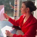 Dima Kandalaft Instagram - #goodmorning ♥️ In the #kitchen preparing.. #falak 🪐 #stiletto 👠 #dimakandalaft🤍