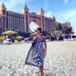 Dima Kandalaft Instagram - عيدكم مبارك وكل سنة وانتوا وأحبابكن سالمين 🤍 #عساكم_من_عواده @atlantisthepalm