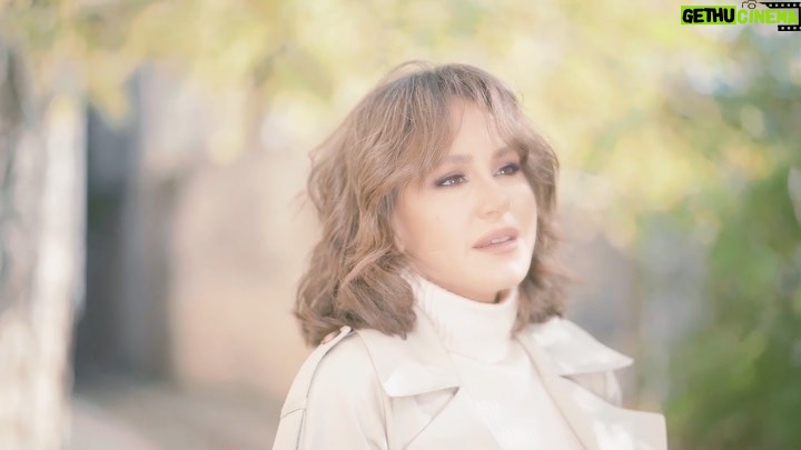 Dima Kandalaft Instagram - (يا سيد السلام) صار فيكن تشوفوها على قناتي على اليوتيوب تبقوا بخير دايماً 🤍 Link in bio 🔺 #يا_سيد_السلام #للكبير #وديع_الصافي #ميلاد_مجيد #ديمة_قندلفت #DimaKandalaft #MerryChristmas #ChristmasVibes #Peace #Faith