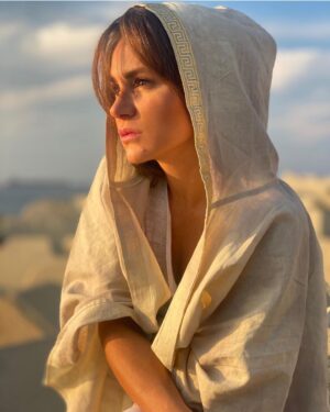 Dima Kandalaft Instagram - نهاركن حلو متل المنظر اللي عم شوفو 🤍

#ديمة_قندلفت #DimaKandalaft
#Sunset