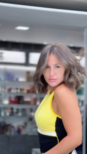 Dima Kandalaft Instagram - She needed a trim
@dimakandalaftofficial
Blowdry by @nidal.ballan