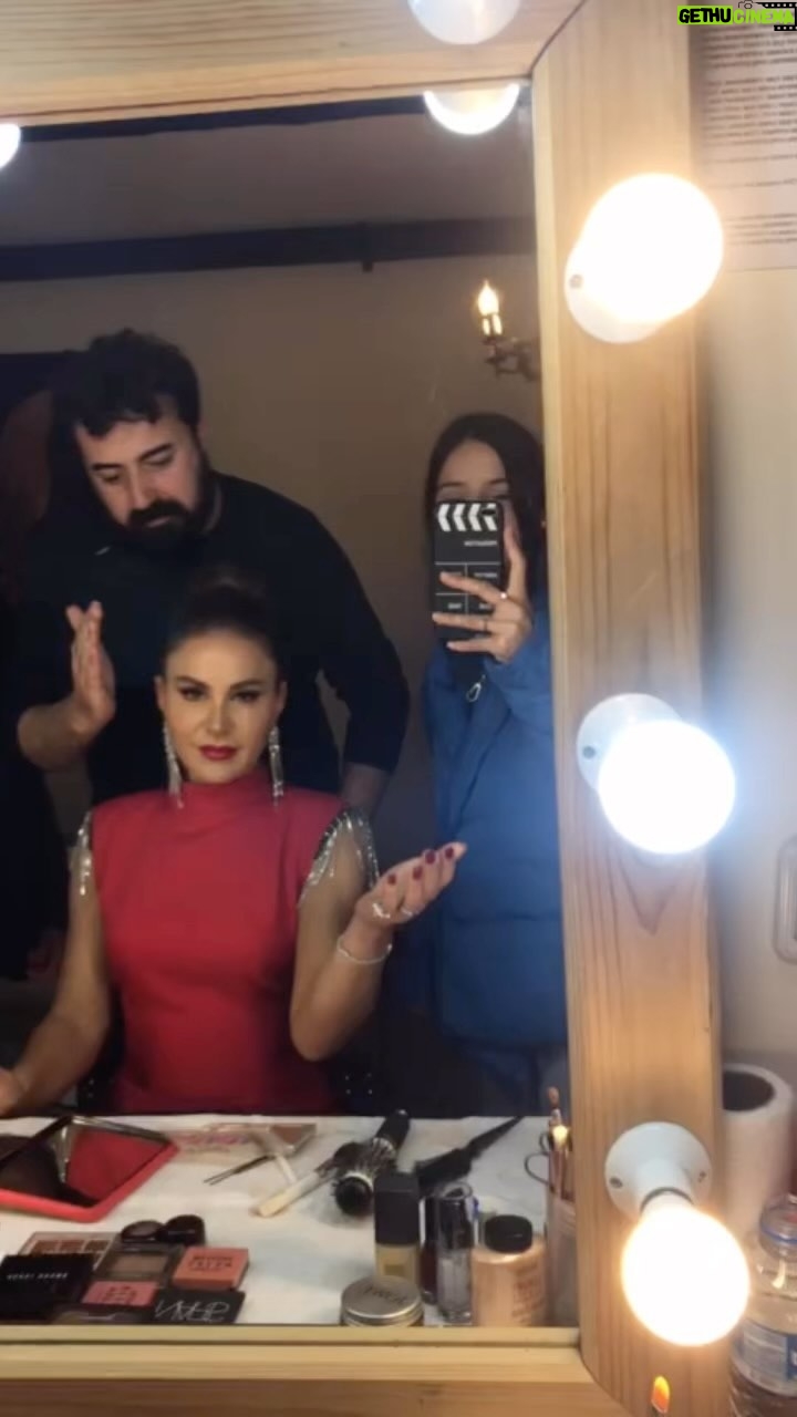 Dima Kandalaft Instagram - #فلك بالكواليس 🌹🥰♥️ #güzel #falak #stiletto #dimakandalaft 🤍