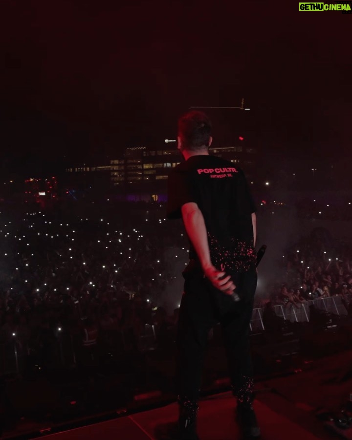 Dimitri Vegas Instagram - Our first show as @3arelegend in Sweden 💥💥💥 absolute mayhem!