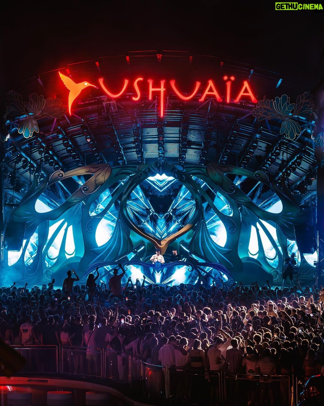 Dimitri Vegas Instagram - Ibiza in full force last night wow 🥵 Ushuaïa Ibiza