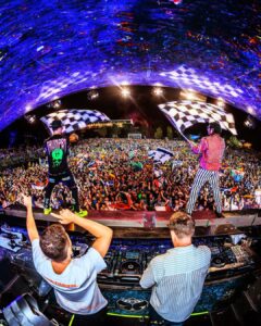 Dimitri Vegas Instagram - What a beautiful way to end @tomorrowland 2023! A big thank you to everybody who made these two crazy weekends happen, and a huge shoutout to The People Of Tomorrow❤️ Tomorrowland