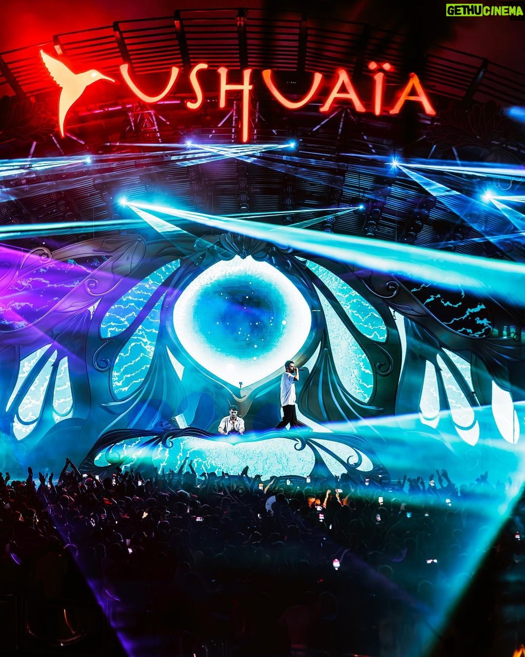 Dimitri Vegas Instagram - How hot was @ushuaiaibiza yesterday🔥 Still recovering 🥵 Ushuaïa Ibiza