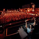 Dimitri Vegas Instagram – IBIZA WEDNESDAYS❤️. Tickets/VIP bookings: Link in bio. Ushuaïa Ibiza